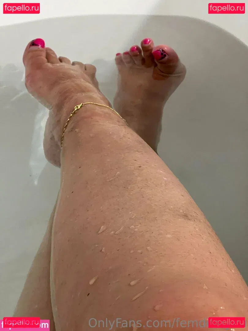 femdomyou Onlyfans Photo Gallery 