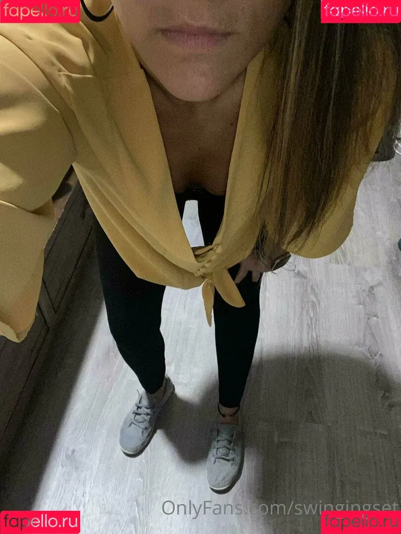 swingingset Onlyfans Photo Gallery 