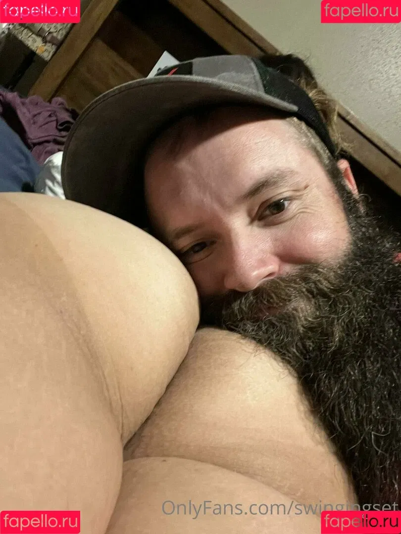 swingingset Onlyfans Photo Gallery 