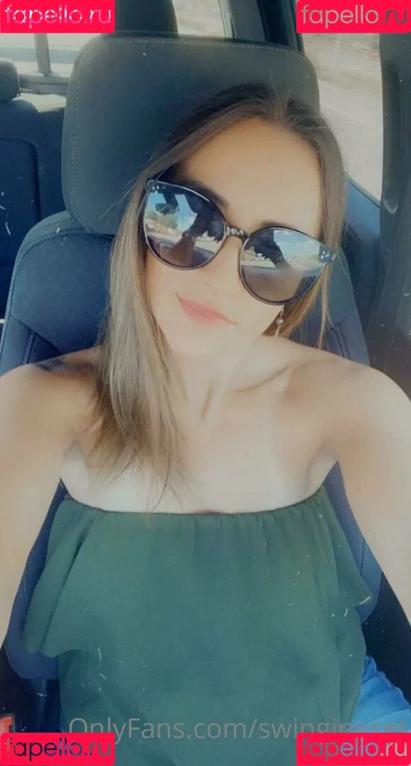 swingingset Onlyfans Photo Gallery 
