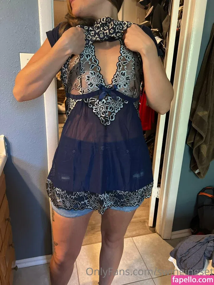 swingingset Onlyfans Photo Gallery 