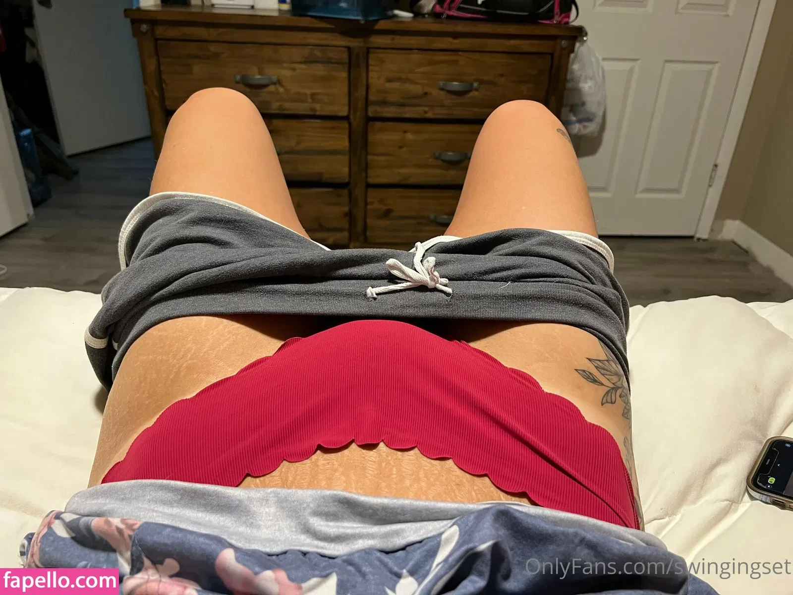 swingingset Onlyfans Photo Gallery 