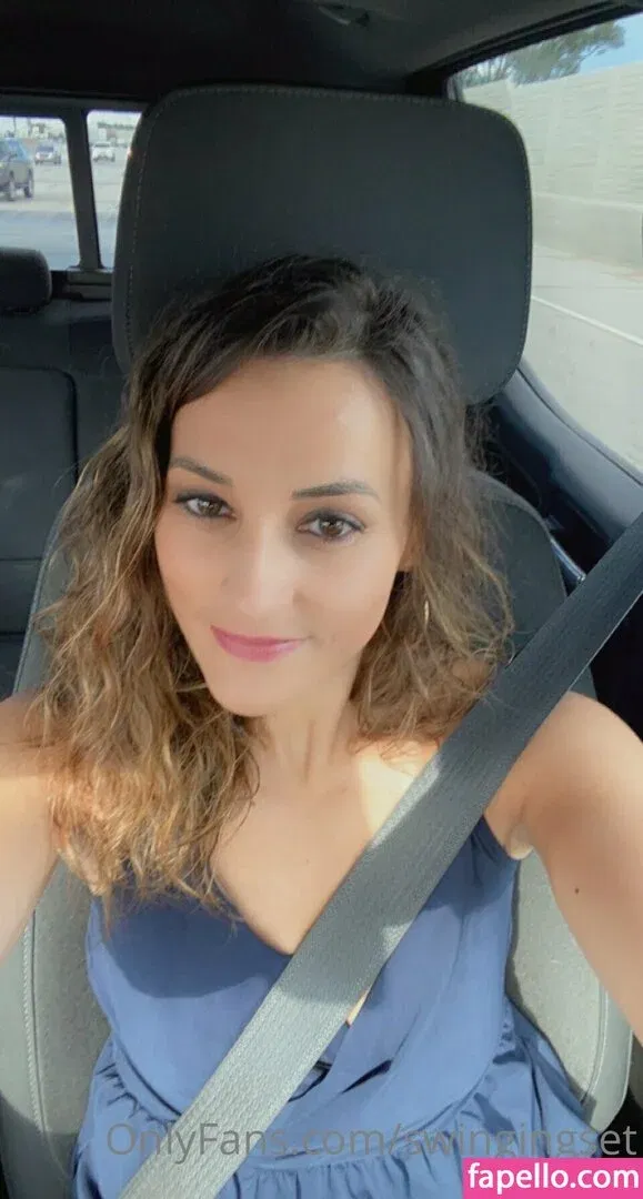 swingingset Onlyfans Photo Gallery 