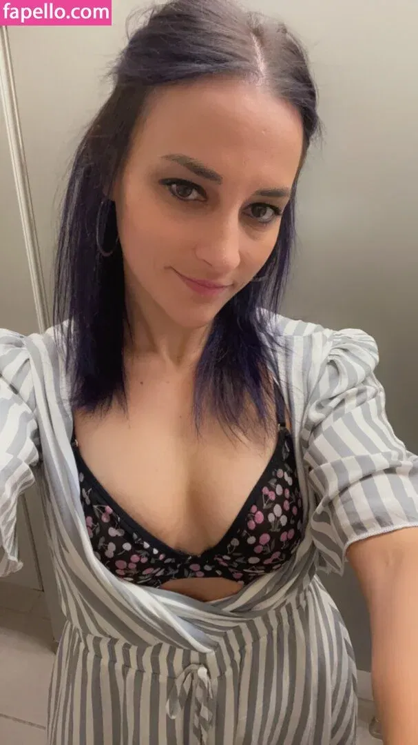 swingingset Onlyfans Photo Gallery 