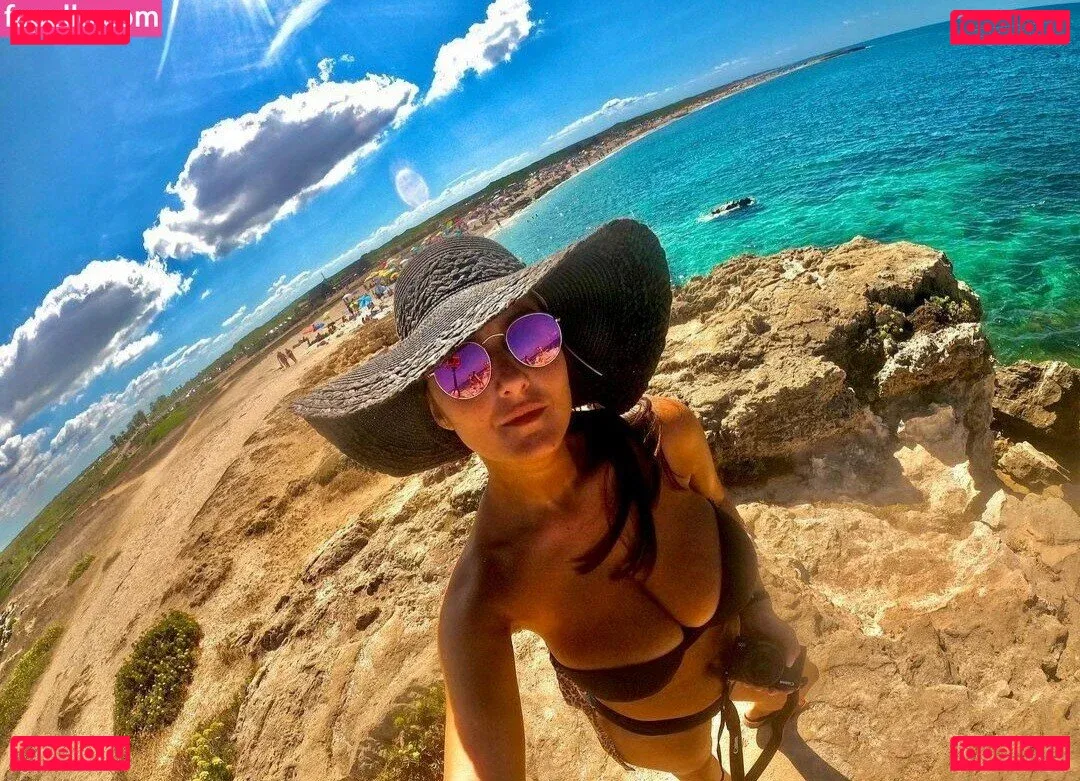 mayana85n Onlyfans Photo Gallery 