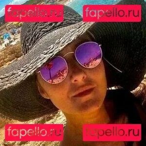 mayana85n Onlyfans Photo Gallery 