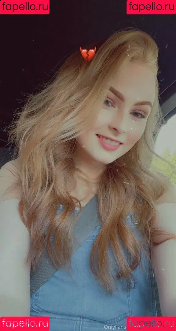 shy_trans_free Onlyfans Photo Gallery 
