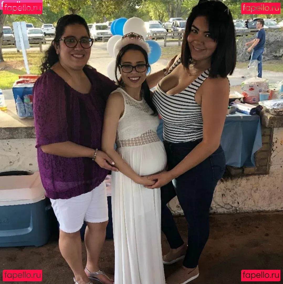 Nicky Nicole Onlyfans Photo Gallery 