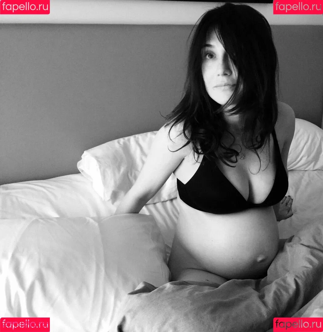 Carice Van Houten Onlyfans Photo Gallery 