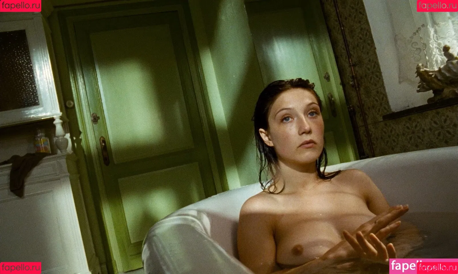 Carice Van Houten Onlyfans Photo Gallery 