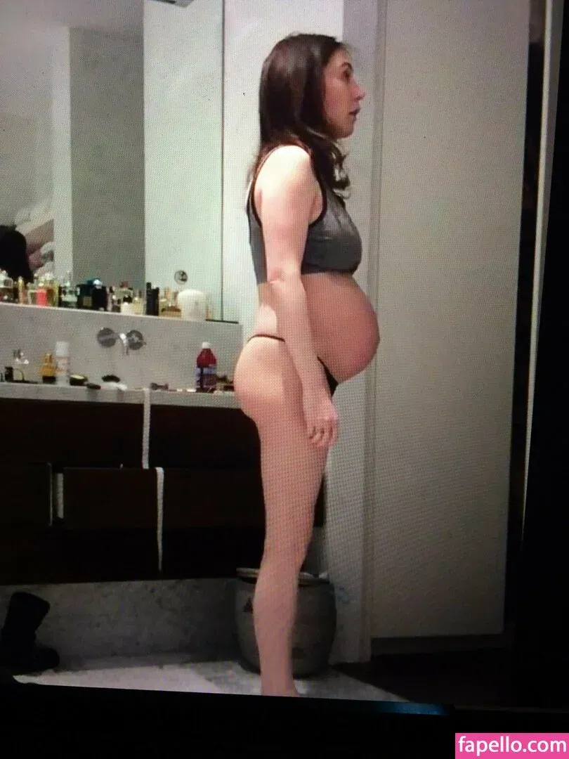 Carice Van Houten Onlyfans Photo Gallery 