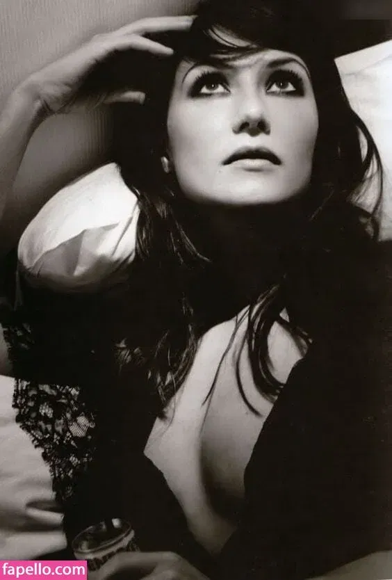 Carice Van Houten Onlyfans Photo Gallery 