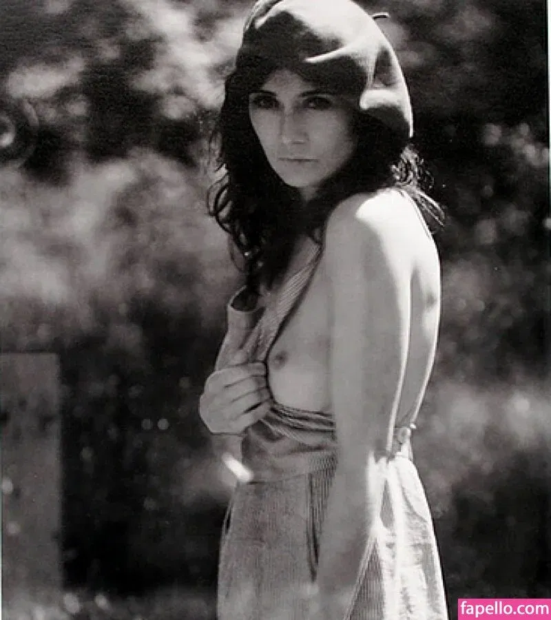 Carice Van Houten Onlyfans Photo Gallery 