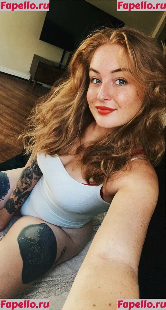 LittleRed_x Onlyfans Photo Gallery 