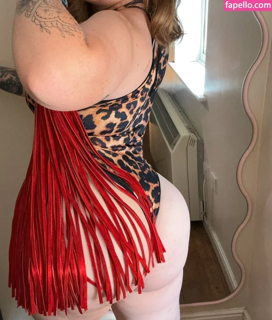 LittleRed_x Onlyfans Photo Gallery 