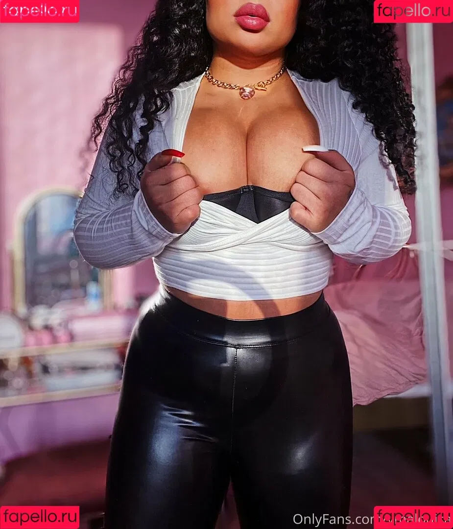 ivystar222 Onlyfans Photo Gallery 