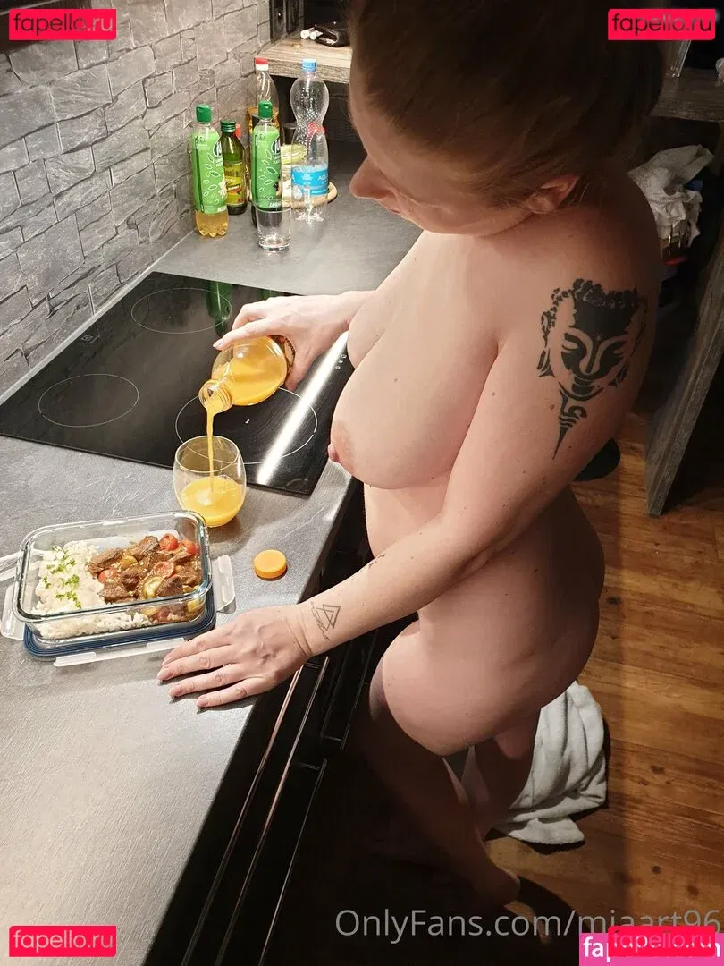 Meira_du Onlyfans Photo Gallery 