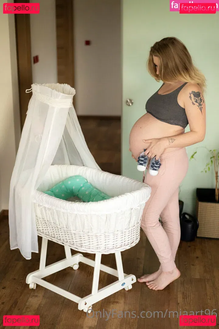 Meira_du Onlyfans Photo Gallery 