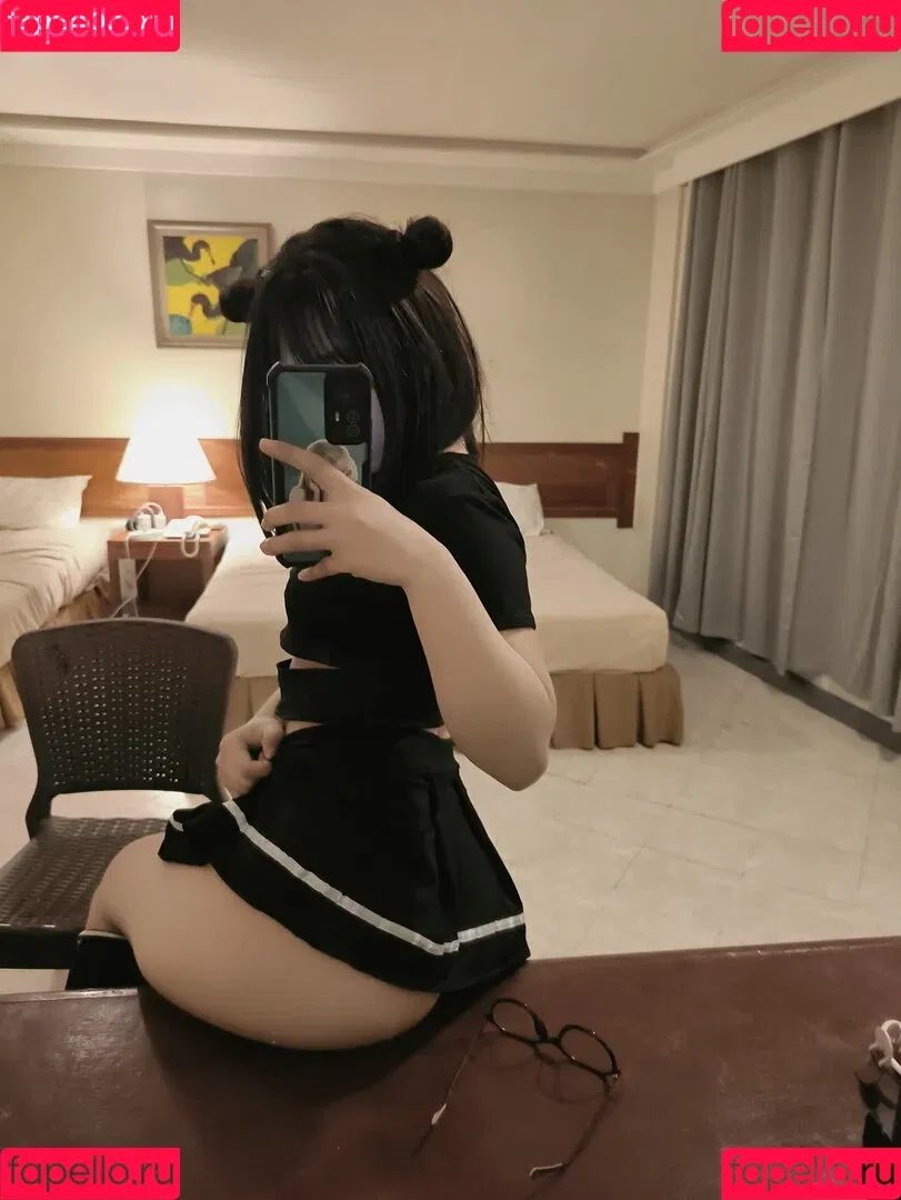 Mizaki Levi Onlyfans Photo Gallery 