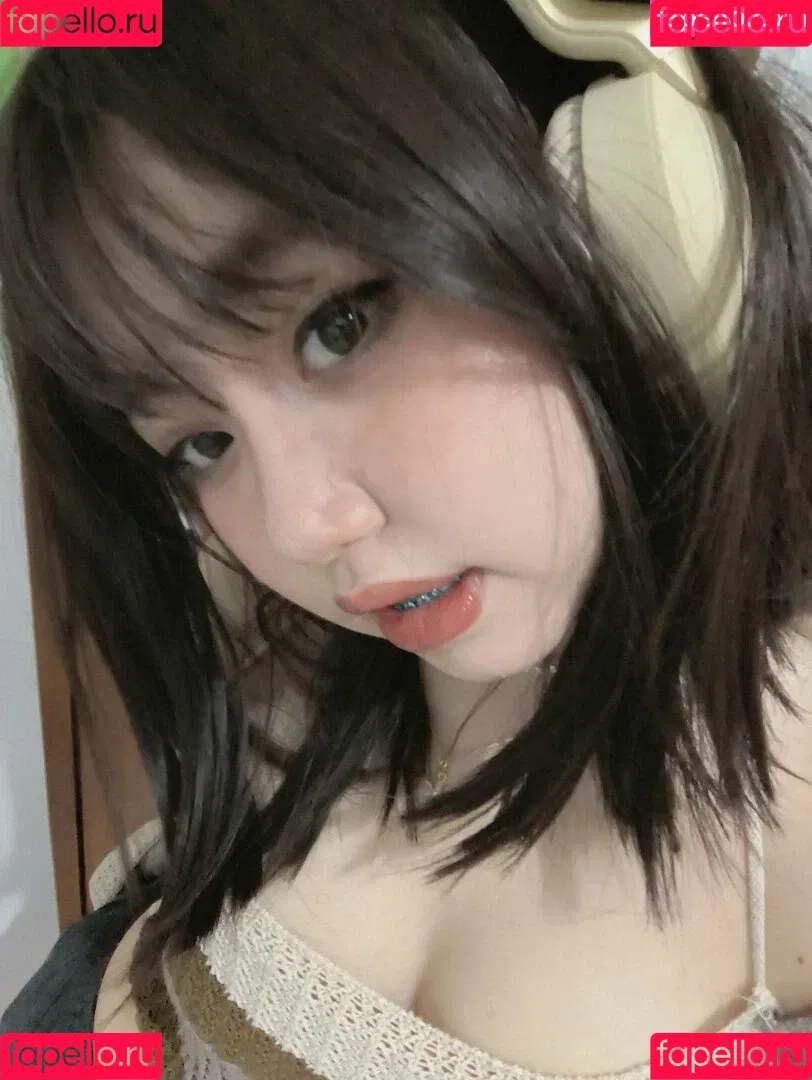 Mizaki Levi Onlyfans Photo Gallery 