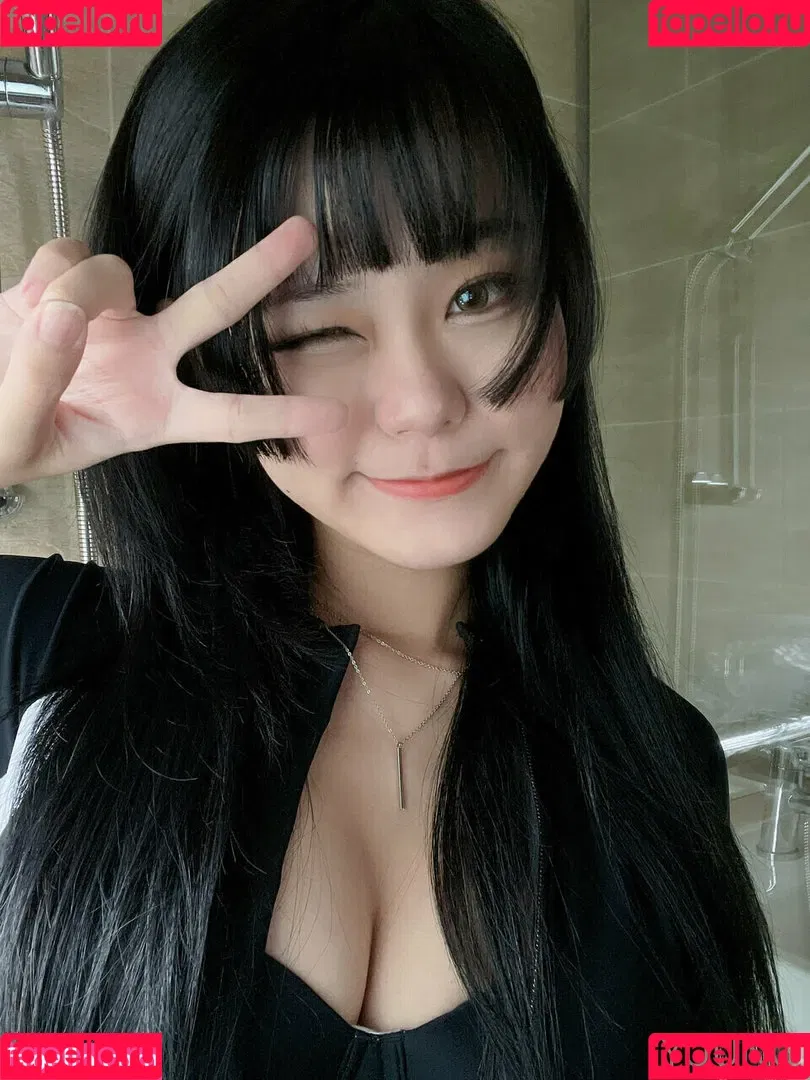 Yuuno Onlyfans Photo Gallery 
