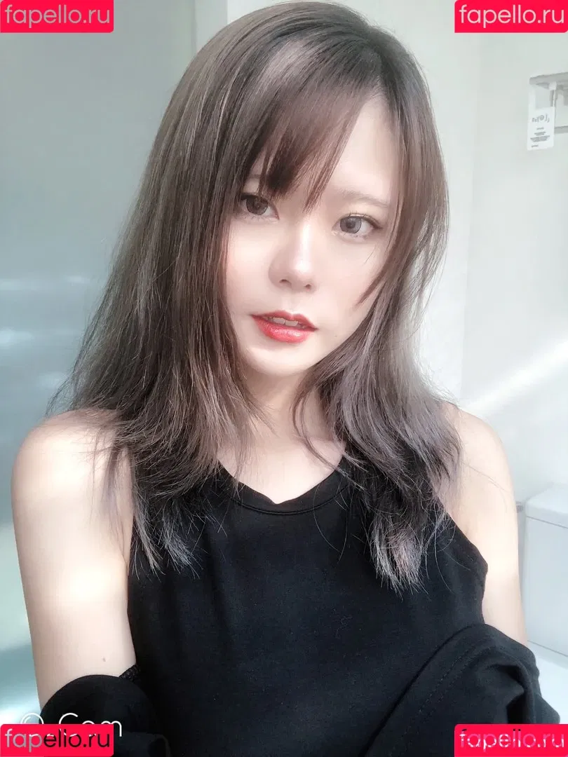 Yuuno Onlyfans Photo Gallery 