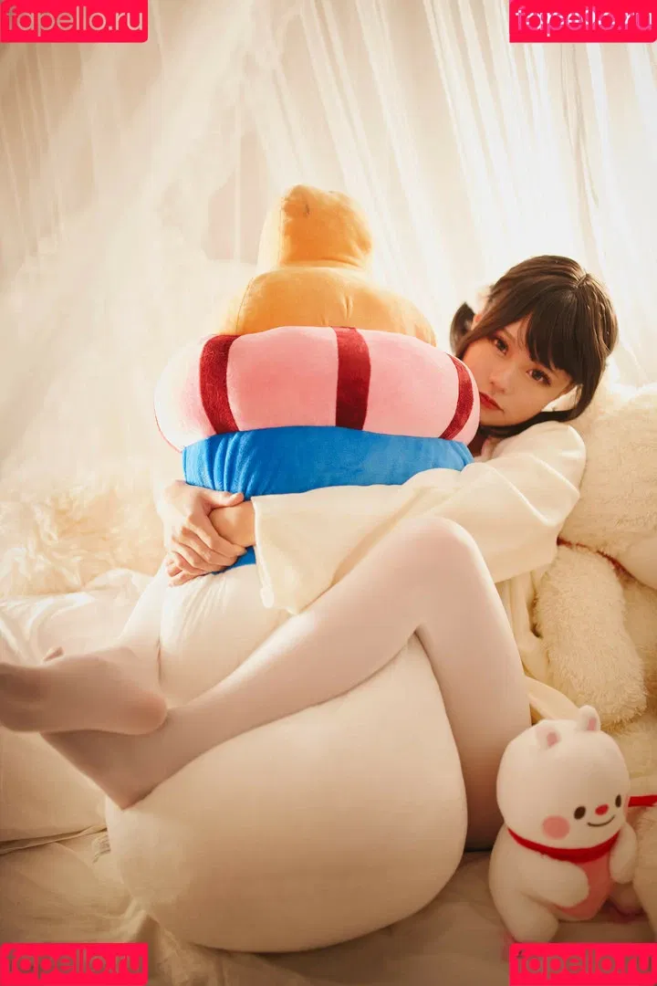 Yuuno Onlyfans Photo Gallery 