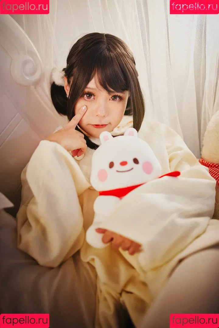 Yuuno Onlyfans Photo Gallery 