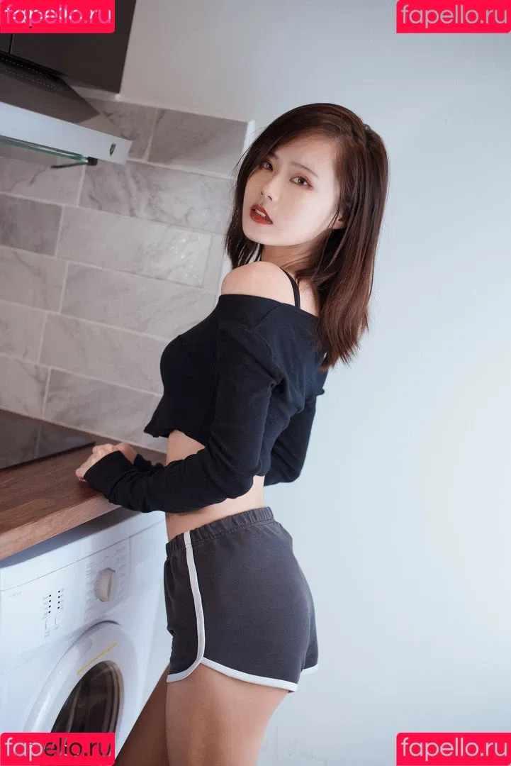 Yuuno Onlyfans Photo Gallery 