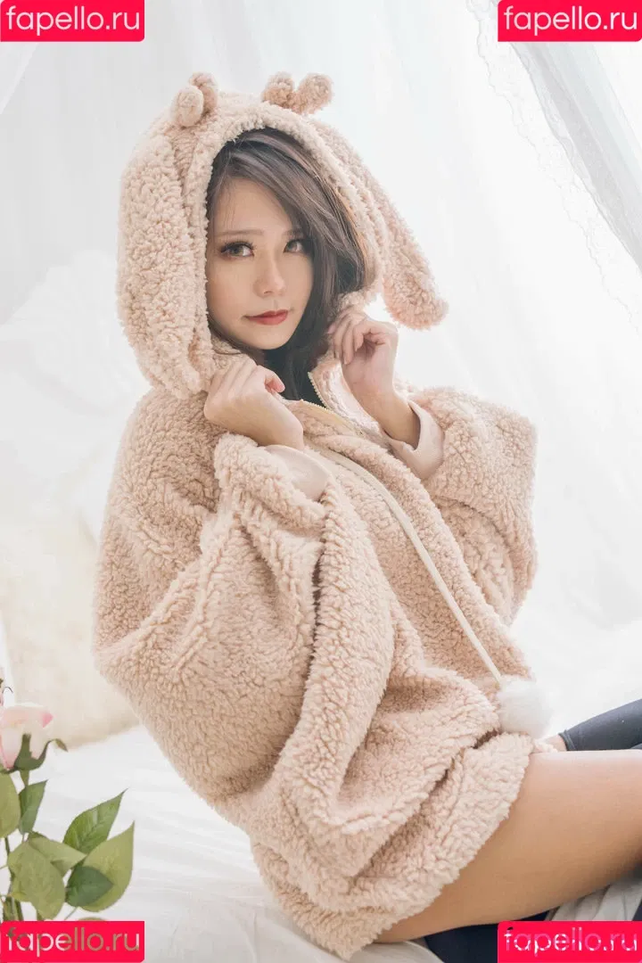 Yuuno Onlyfans Photo Gallery 