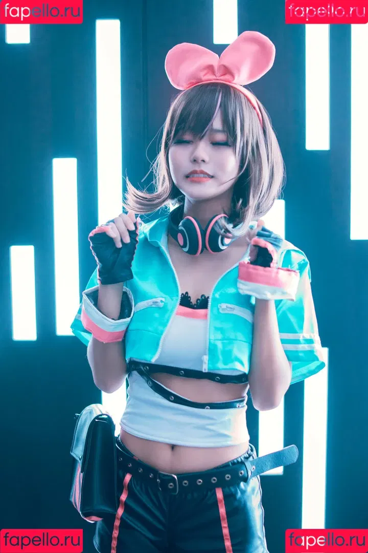 Yuuno Onlyfans Photo Gallery 