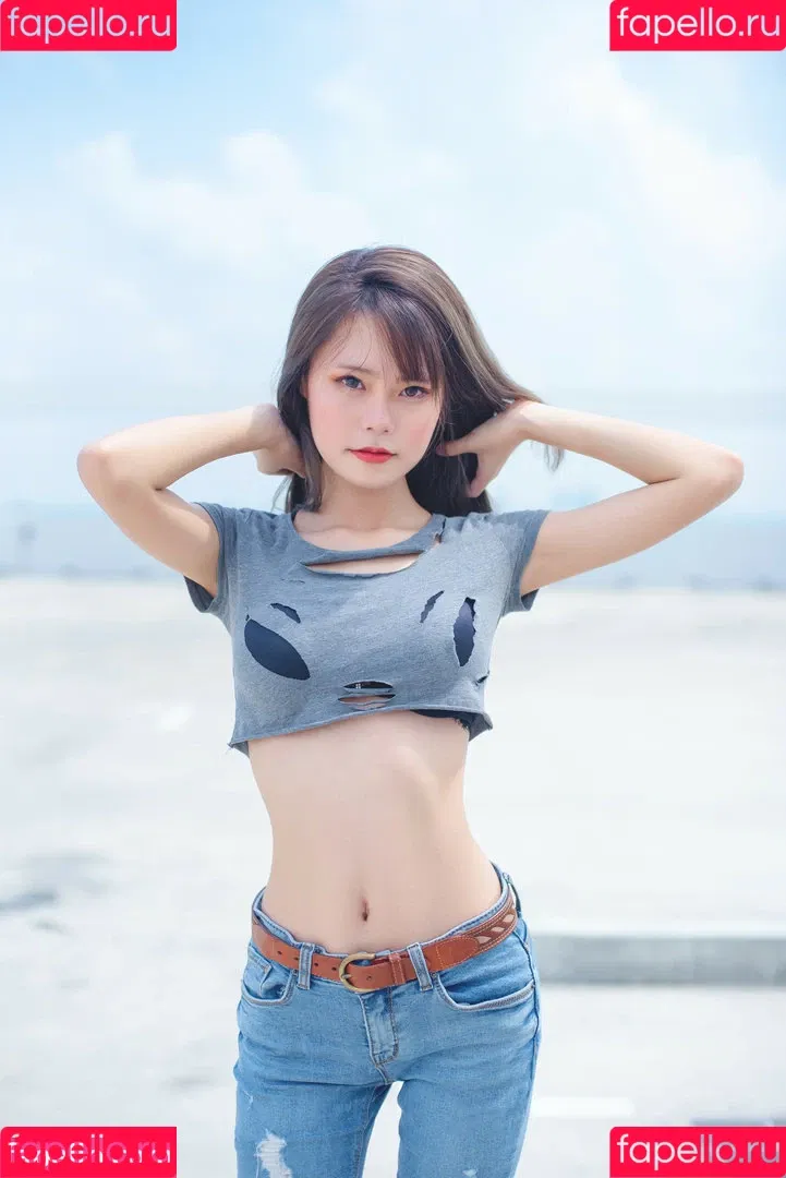 Yuuno Onlyfans Photo Gallery 