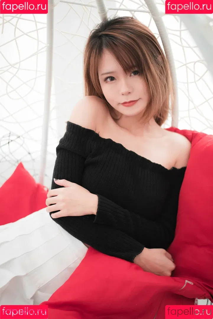 Yuuno Onlyfans Photo Gallery 