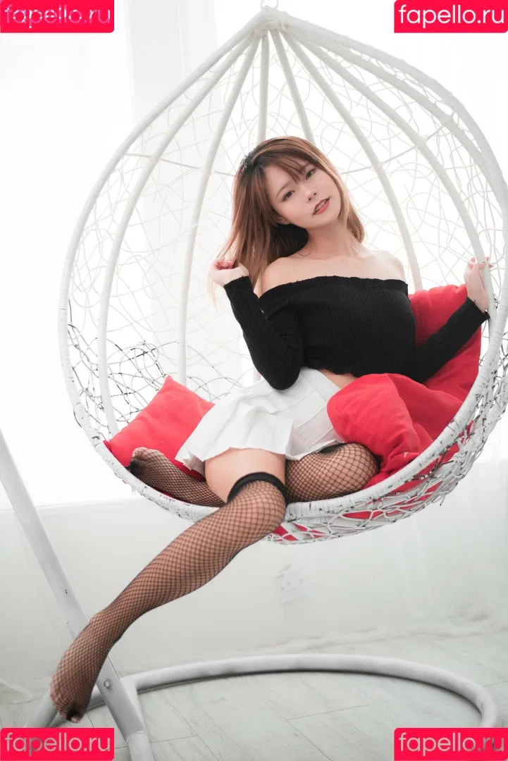 Yuuno Onlyfans Photo Gallery 
