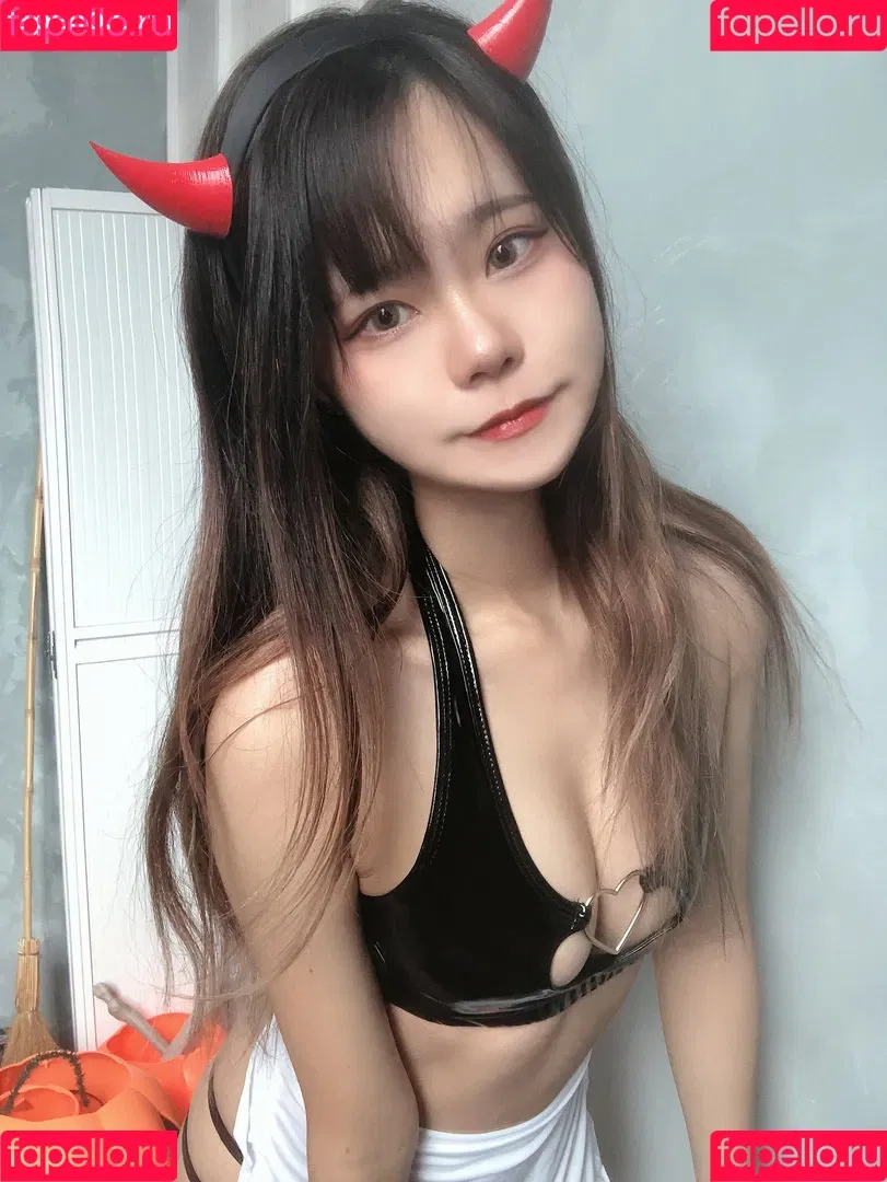 Yuuno Onlyfans Photo Gallery 