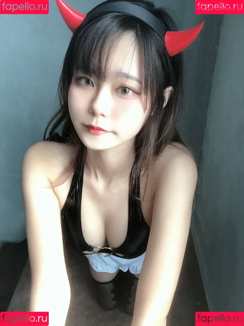Yuuno Onlyfans Photo Gallery 