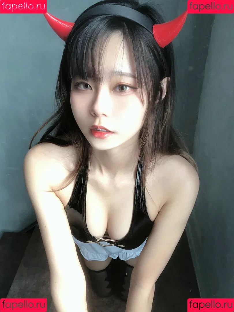Yuuno Onlyfans Photo Gallery 