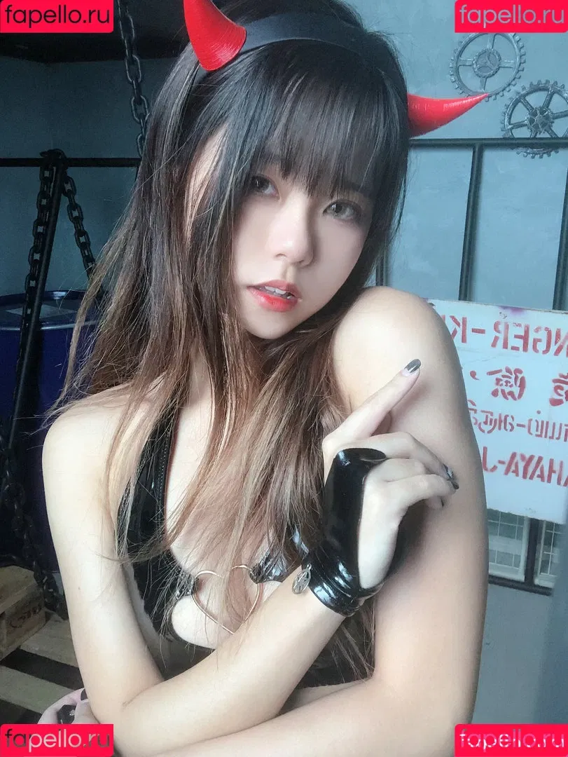 Yuuno Onlyfans Photo Gallery 