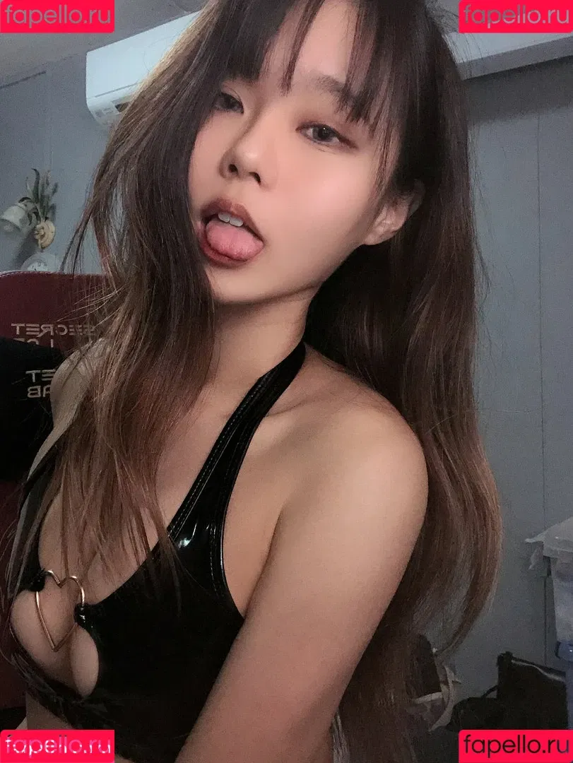 Yuuno Onlyfans Photo Gallery 