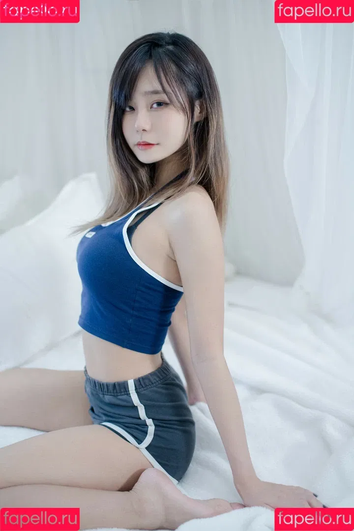 Yuuno Onlyfans Photo Gallery 
