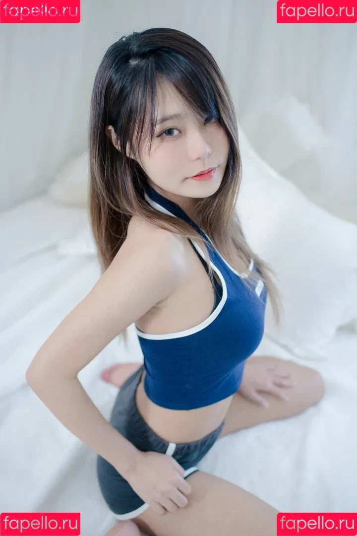 Yuuno Onlyfans Photo Gallery 