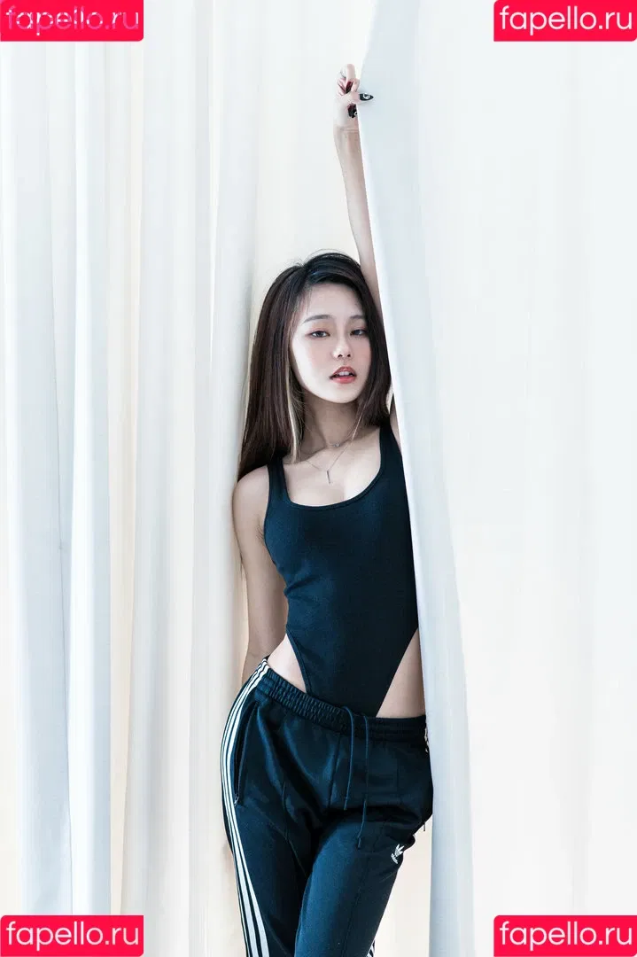 Yuuno Onlyfans Photo Gallery 