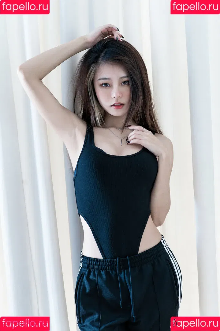Yuuno Onlyfans Photo Gallery 