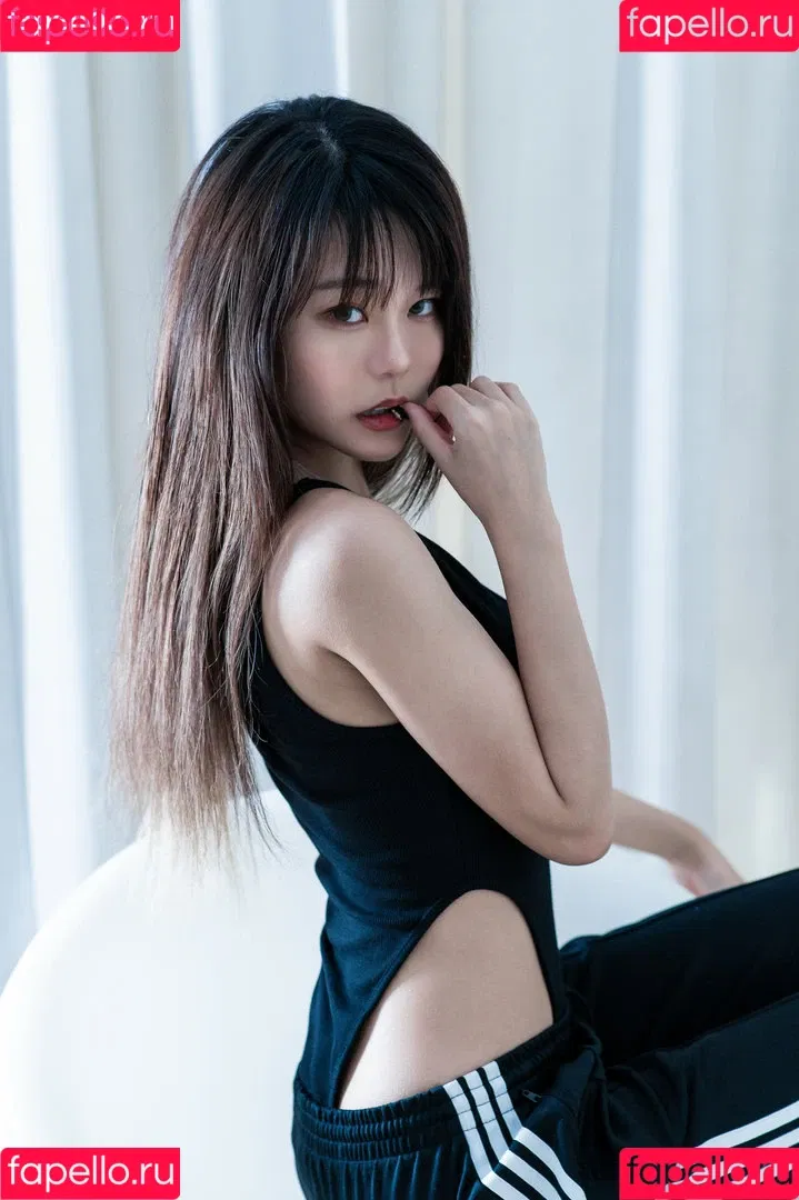 Yuuno Onlyfans Photo Gallery 