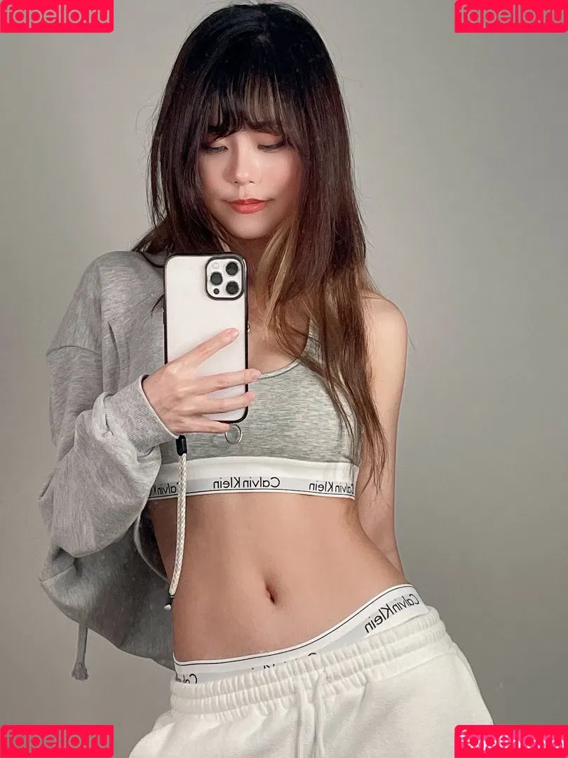 Yuuno Onlyfans Photo Gallery 