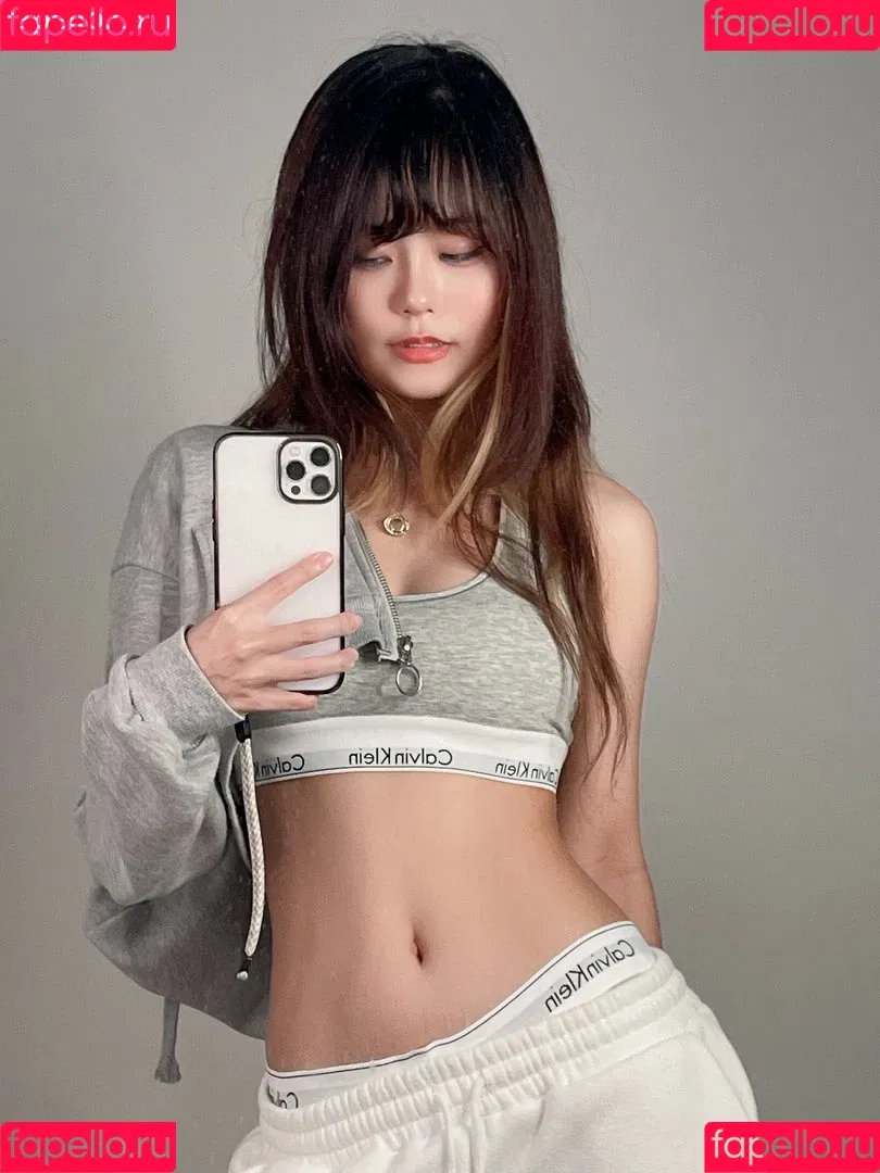 Yuuno Onlyfans Photo Gallery 