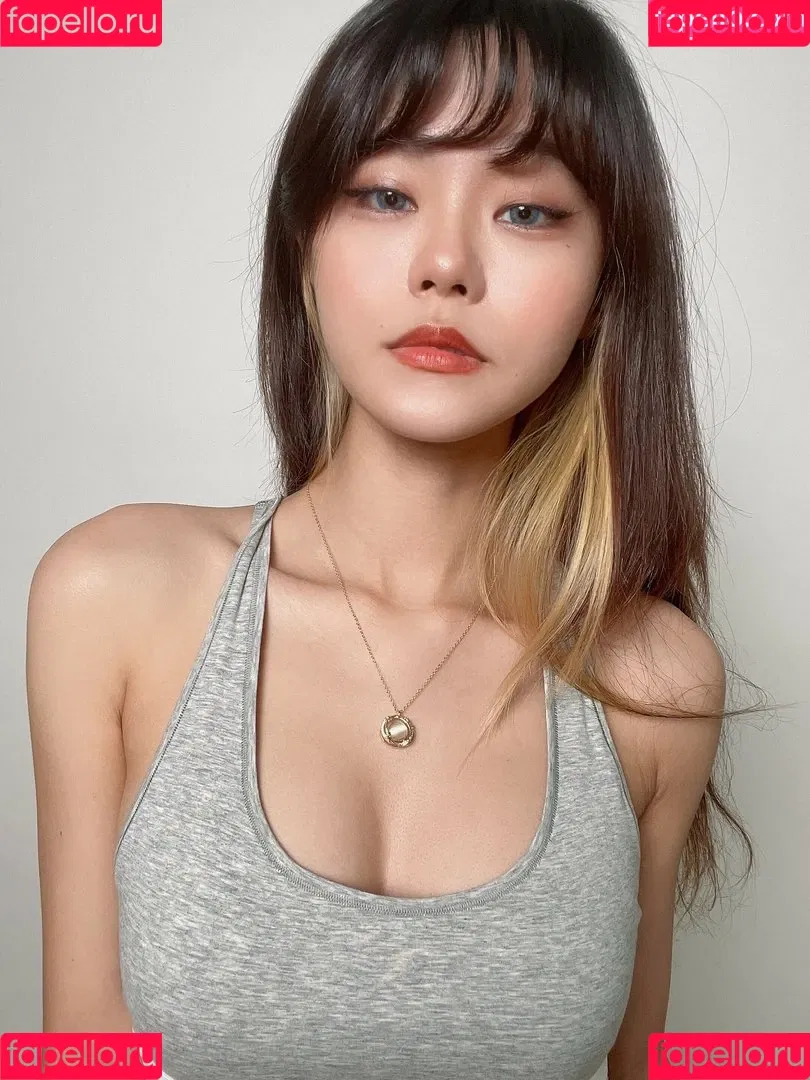Yuuno Onlyfans Photo Gallery 