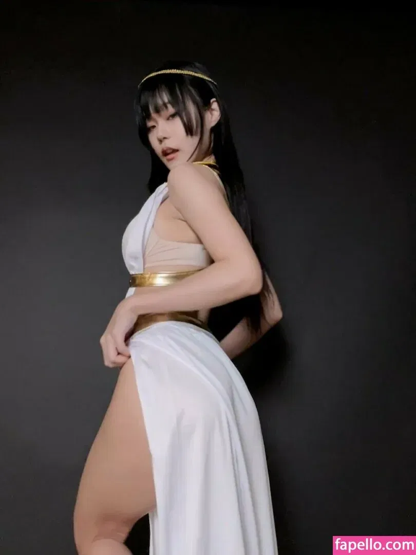 Yuuno Onlyfans Photo Gallery 