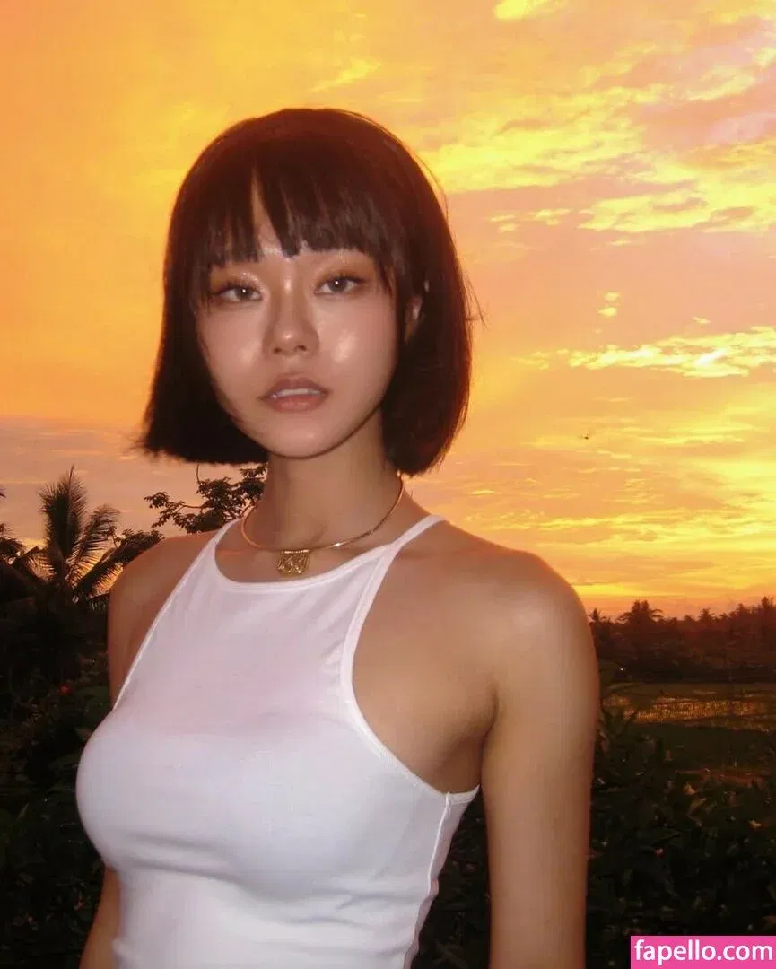 Yuuno Onlyfans Photo Gallery 