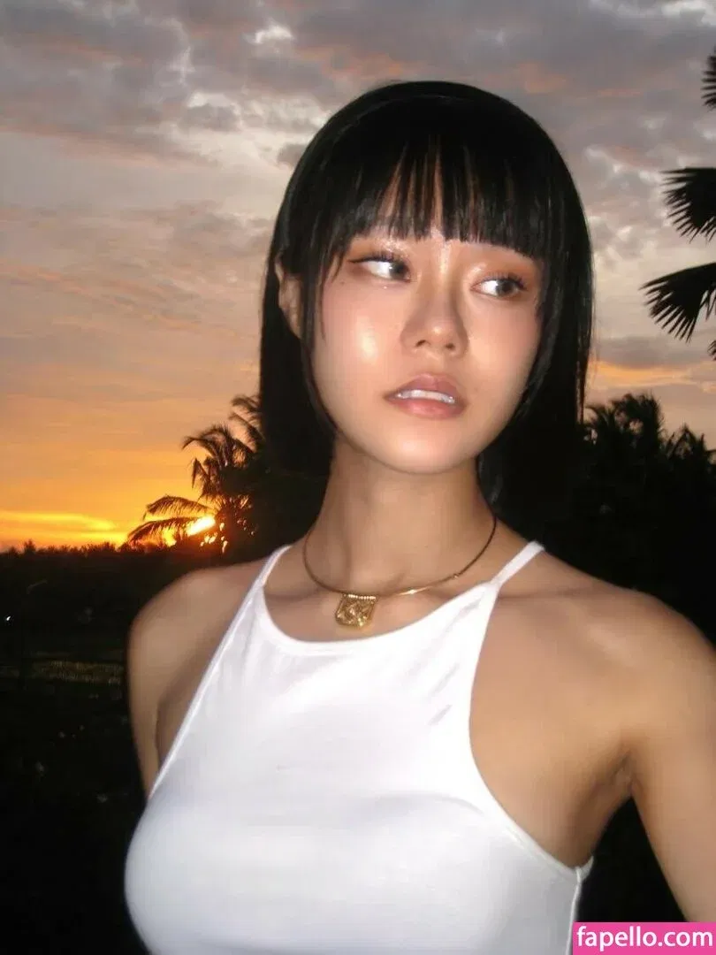 Yuuno Onlyfans Photo Gallery 